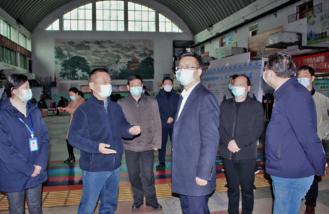 省春運辦丁光明一行到景德鎮(zhèn)公交、長運督導春運工作