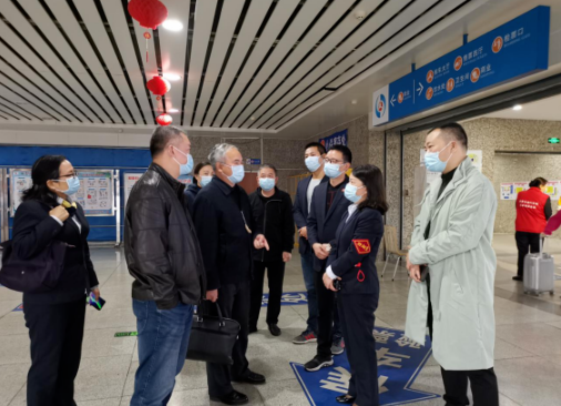 戴豪贛一行指導(dǎo)都市城際公交、長(zhǎng)運(yùn)物業(yè)企業(yè)文化及疫情防控等工作