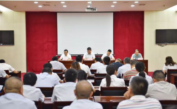 江西長運召開全體機關(guān)工作人員強化工作作風和工作紀律大會 張小平、黃俊出席，劉志堅主持