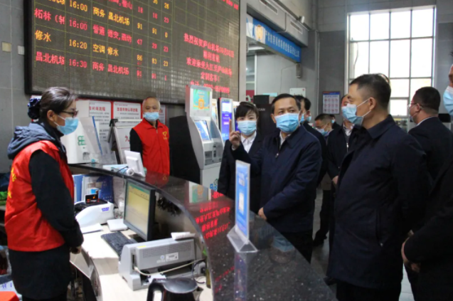 一線報(bào)道 || 九江市委常委、宣傳部部長孫金淼督查九江長途汽車站文明創(chuàng)建工作