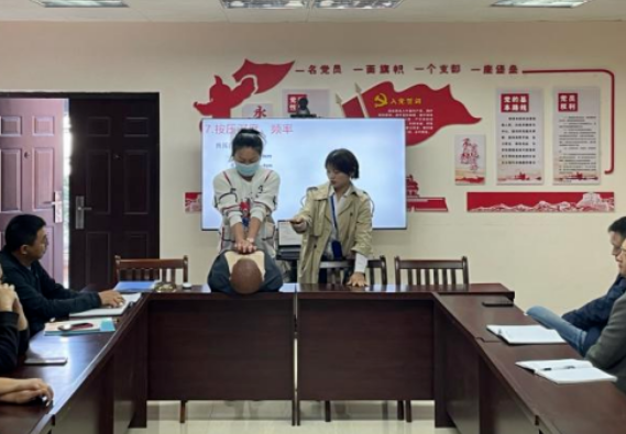 長運出租 開展安全健康知識培訓(xùn)
