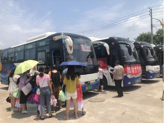 撫州長運:圓滿完成大型舞蹈比賽運輸任務(wù)