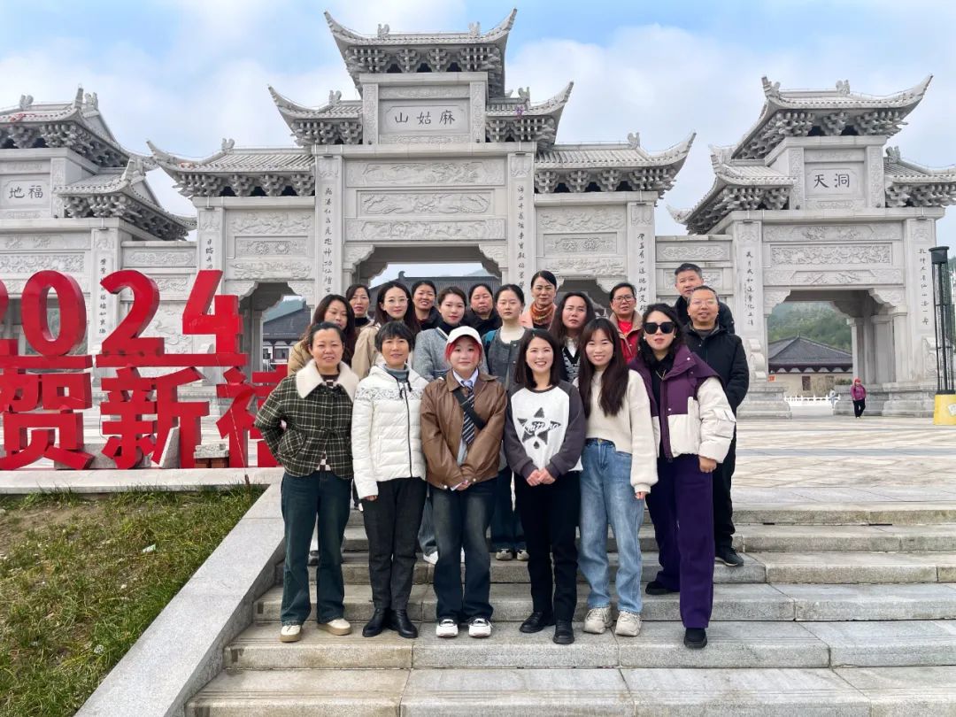 撫州長(zhǎng)運(yùn) 廣昌分公司、黎川分公司分別開展“三八”婦女節(jié)活動(dòng)