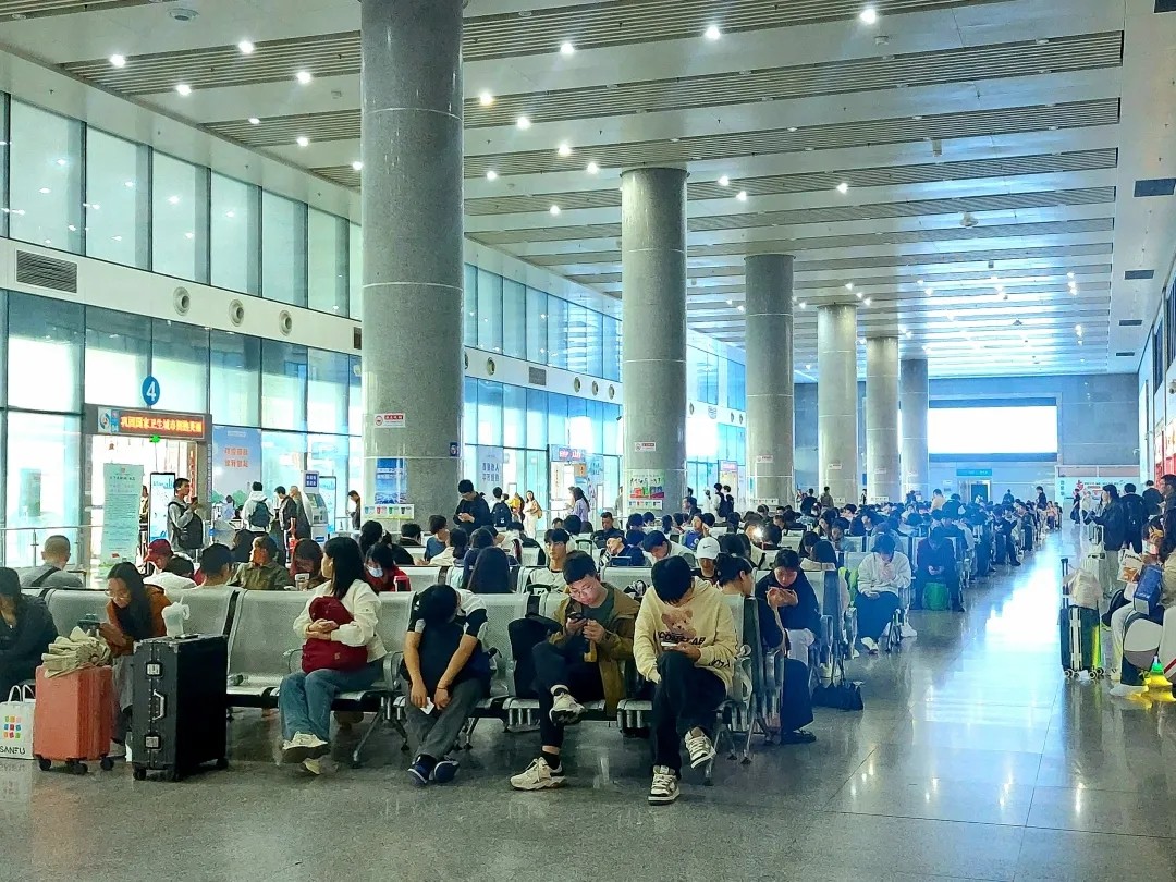 都市城際公交:積極備戰(zhàn)清明假期運輸 預(yù)計發(fā)送旅客3.5萬人次