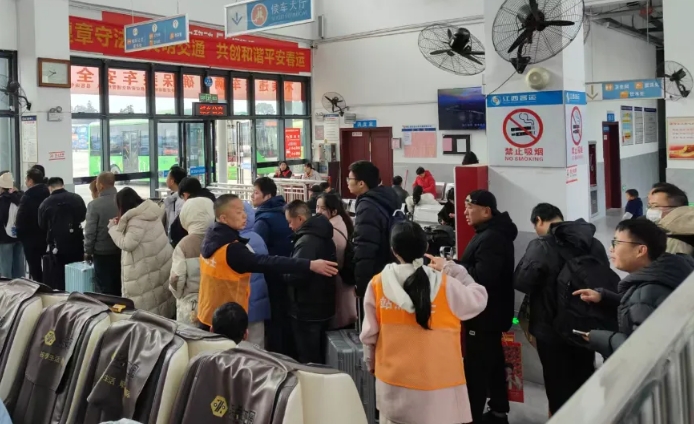 撫州長運(yùn):應(yīng)對返程高峰 多措并舉保障旅客出行